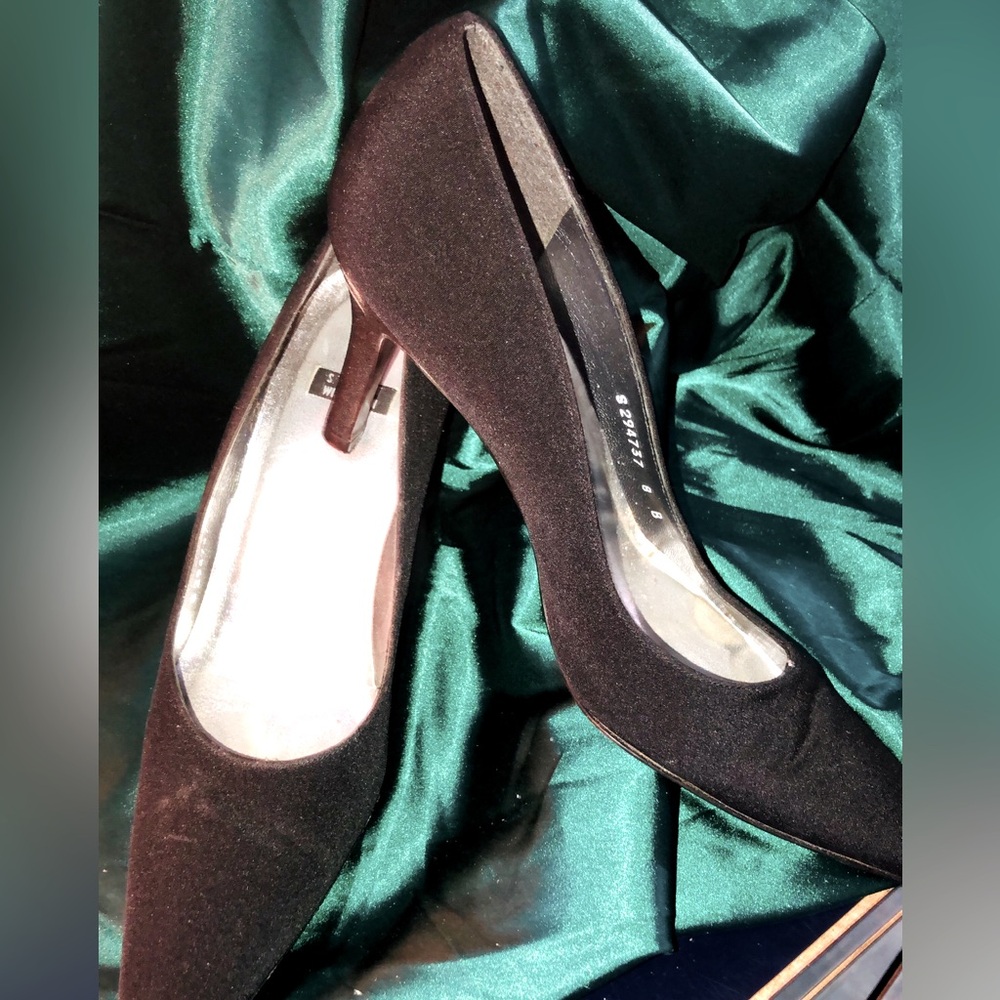 Stuart Weitzman SEXY Black Stiletto 👠 HEELS